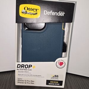OtterBox Defender Series Case for iPhone 13 Pro Max - Blue